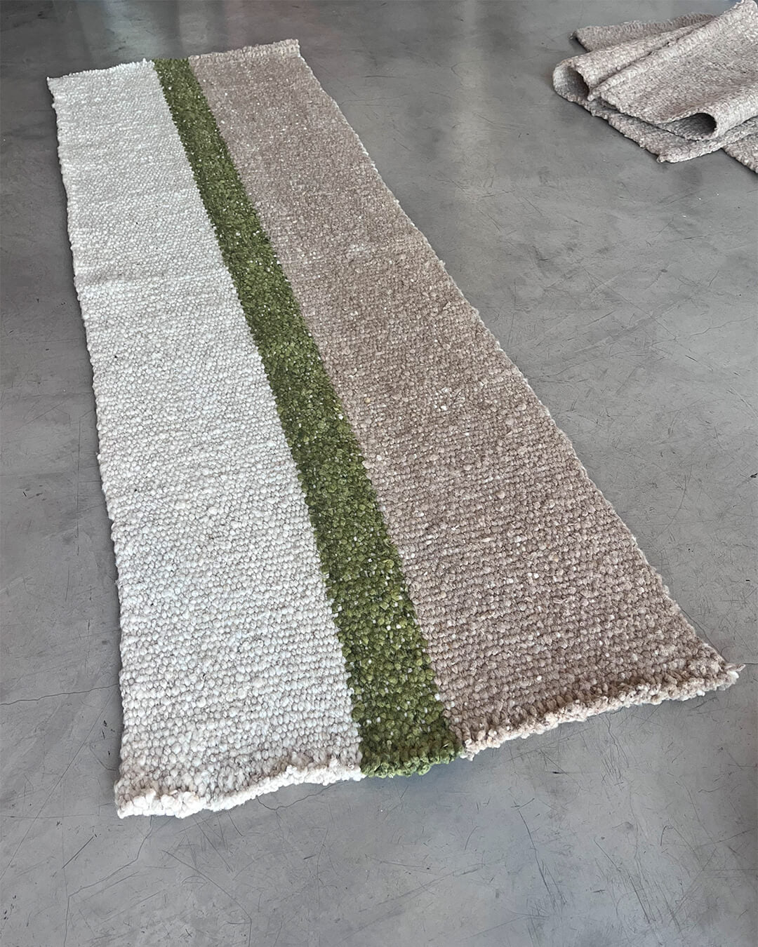 3 Colors Runner - Natural, Moss & Sand