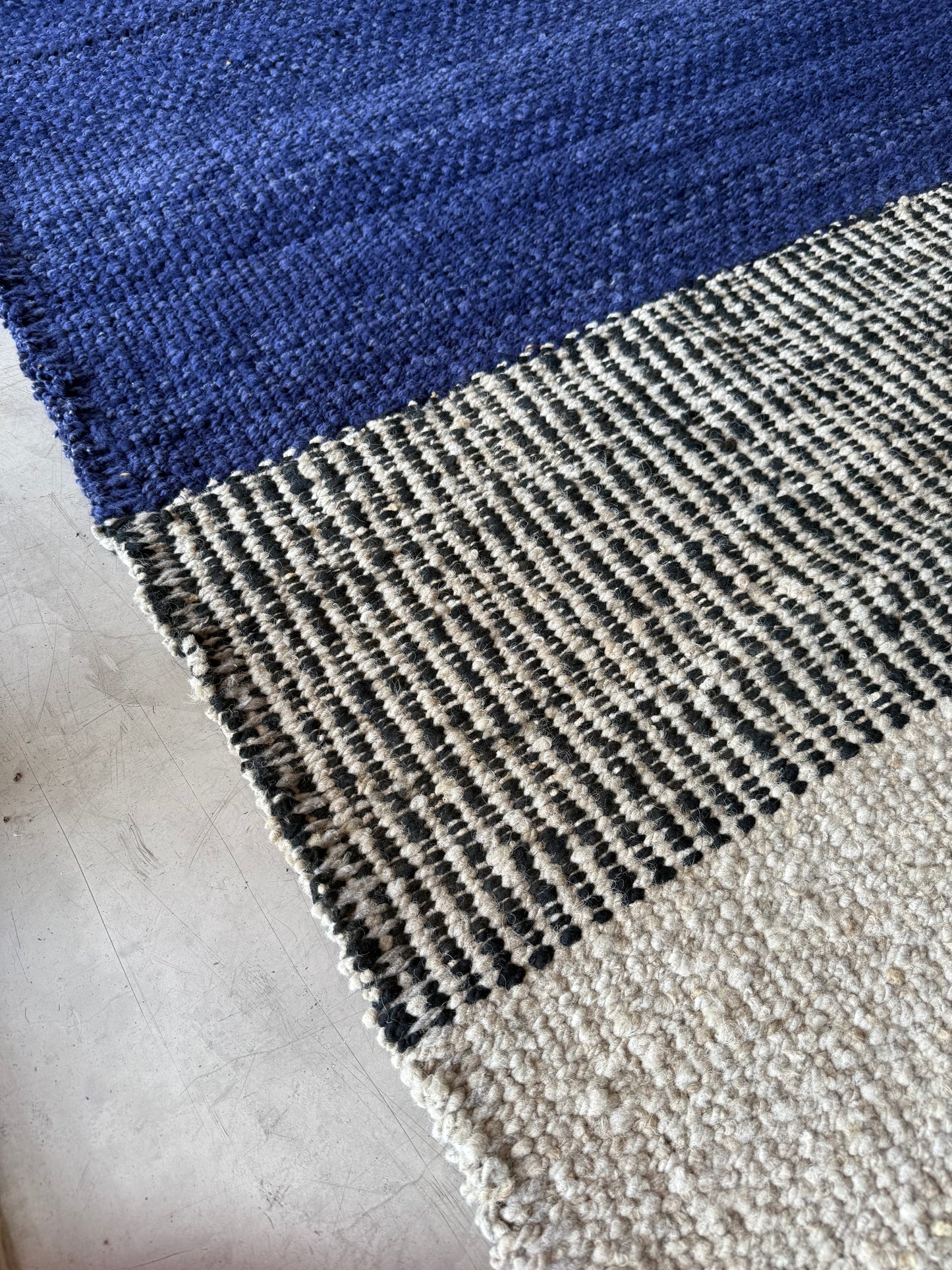 Solid Rug - Midnight, Black & Natural