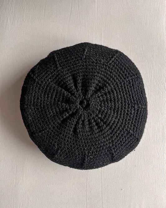 Round Cushion – Black & Natural (M)