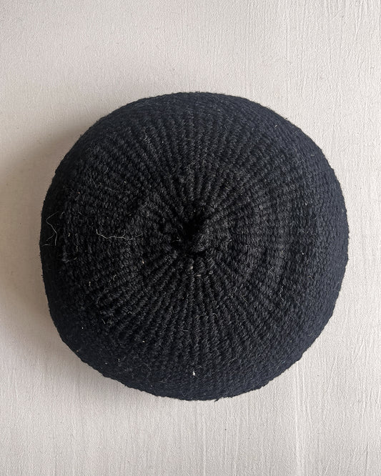 Round Cushion – Black (L)